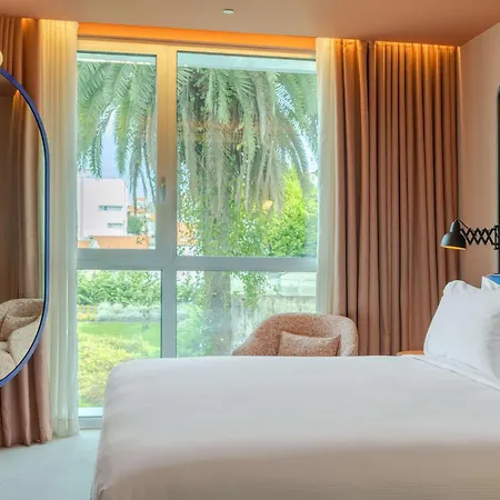 Cenica Hotel, Curio Collection By Hilton 5* Oporto